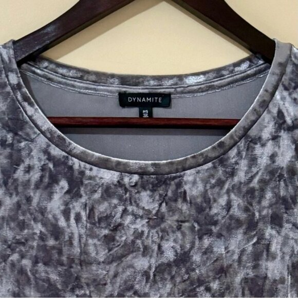 Dynamite Grey Silver Crushed Velvet  T Shirt Top Size S - Picture 2 of 4